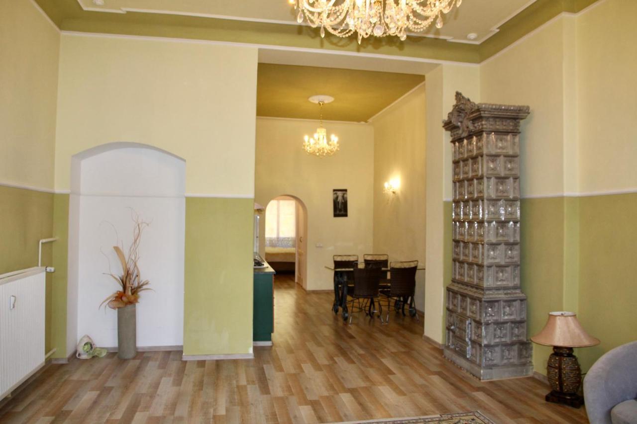 Apartman Sylva na Staré Louce Karlovy Vary Extérieur photo